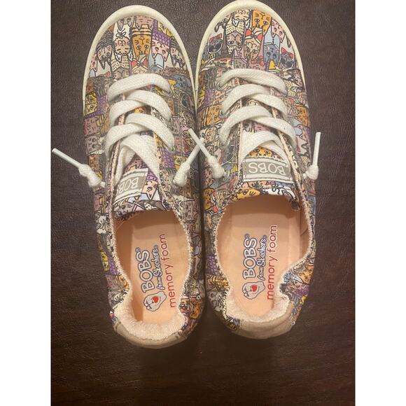 Skechers BOBS Memory Foam Cat Print Sneakers Women’s Size 7.5 Slip On Shoes - Picture 8 of 9